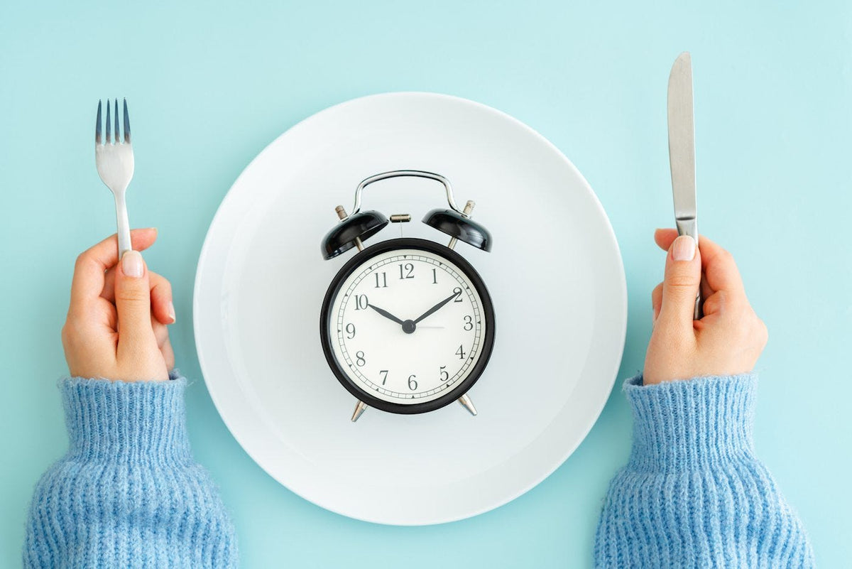 Top Health Benefits of Intermittent Fasting & How to Make it Work for You