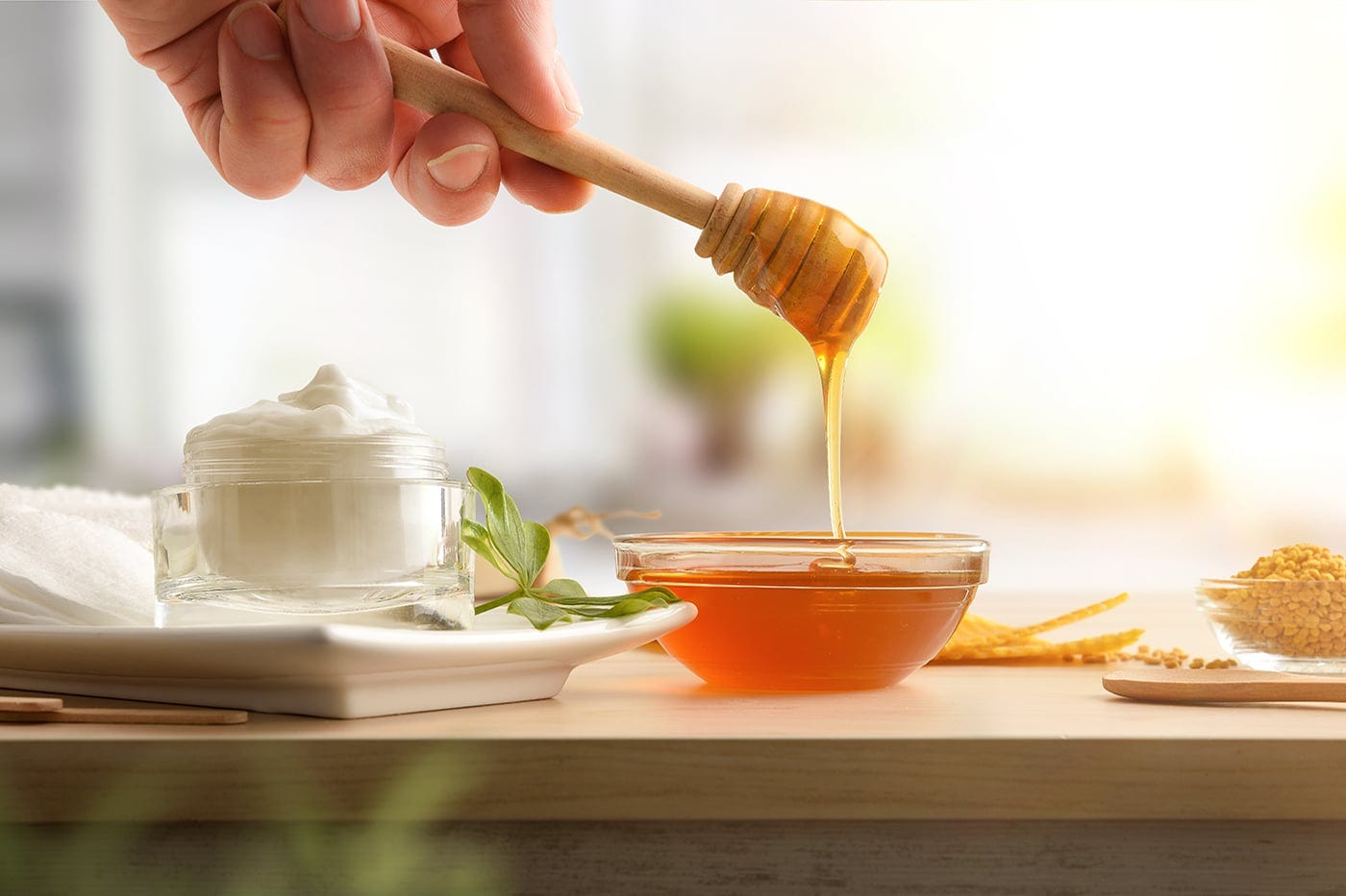 What the Science Says About Using Local Honey for Allergy Relief