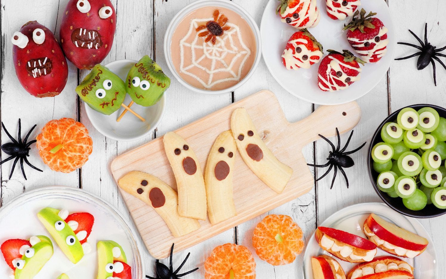 8 Healthy Halloween Treats Your Kids Will Love (Non-Candy)