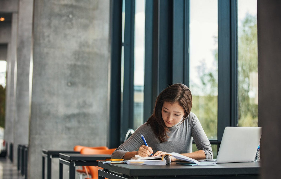 Top 10 Healthy Snacks for Studying