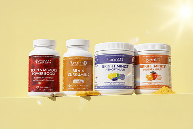 2 supplement bottles and 2 supplement containers against a yellow background.